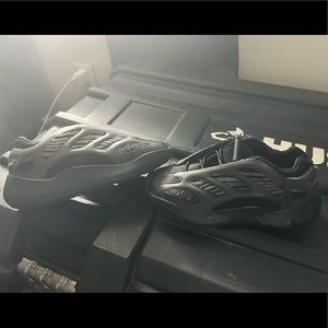 Kids yeezy 700 V3 10K 10T